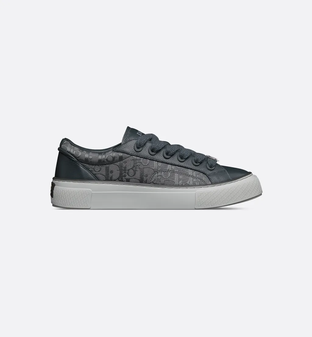 B33 Spin Sneaker – Limited And Numbered Edition