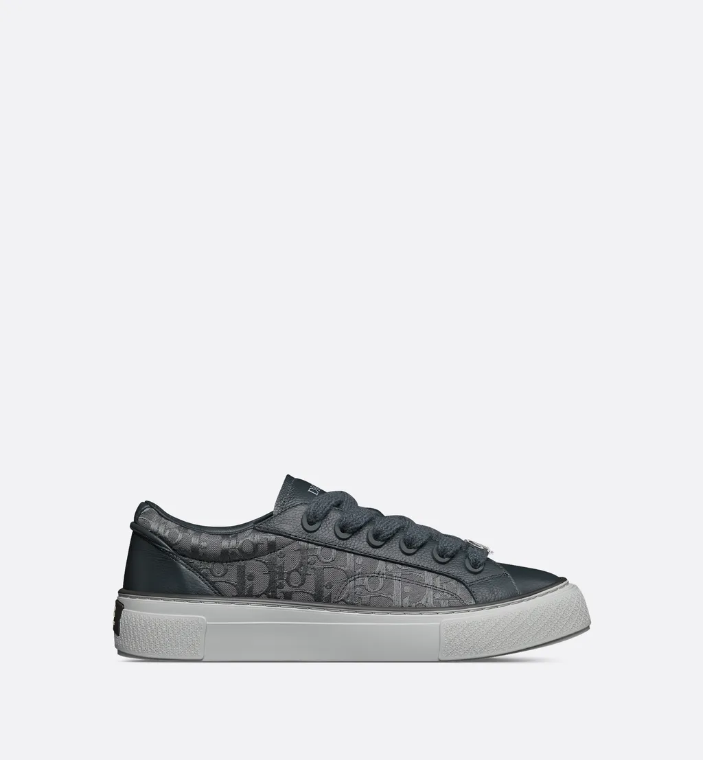 B33 Spin Sneaker – Limited And Numbered Edition