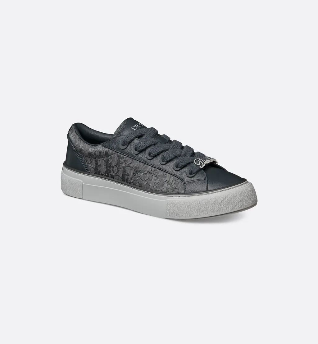 B33 Spin Sneaker – Limited And Numbered Edition