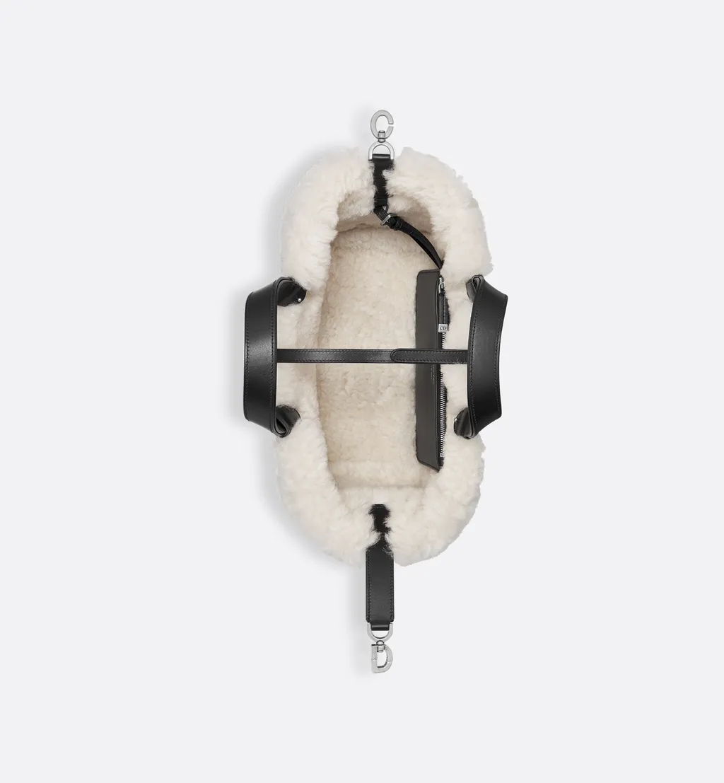 Dioralps Medium Dior Toujours Bag