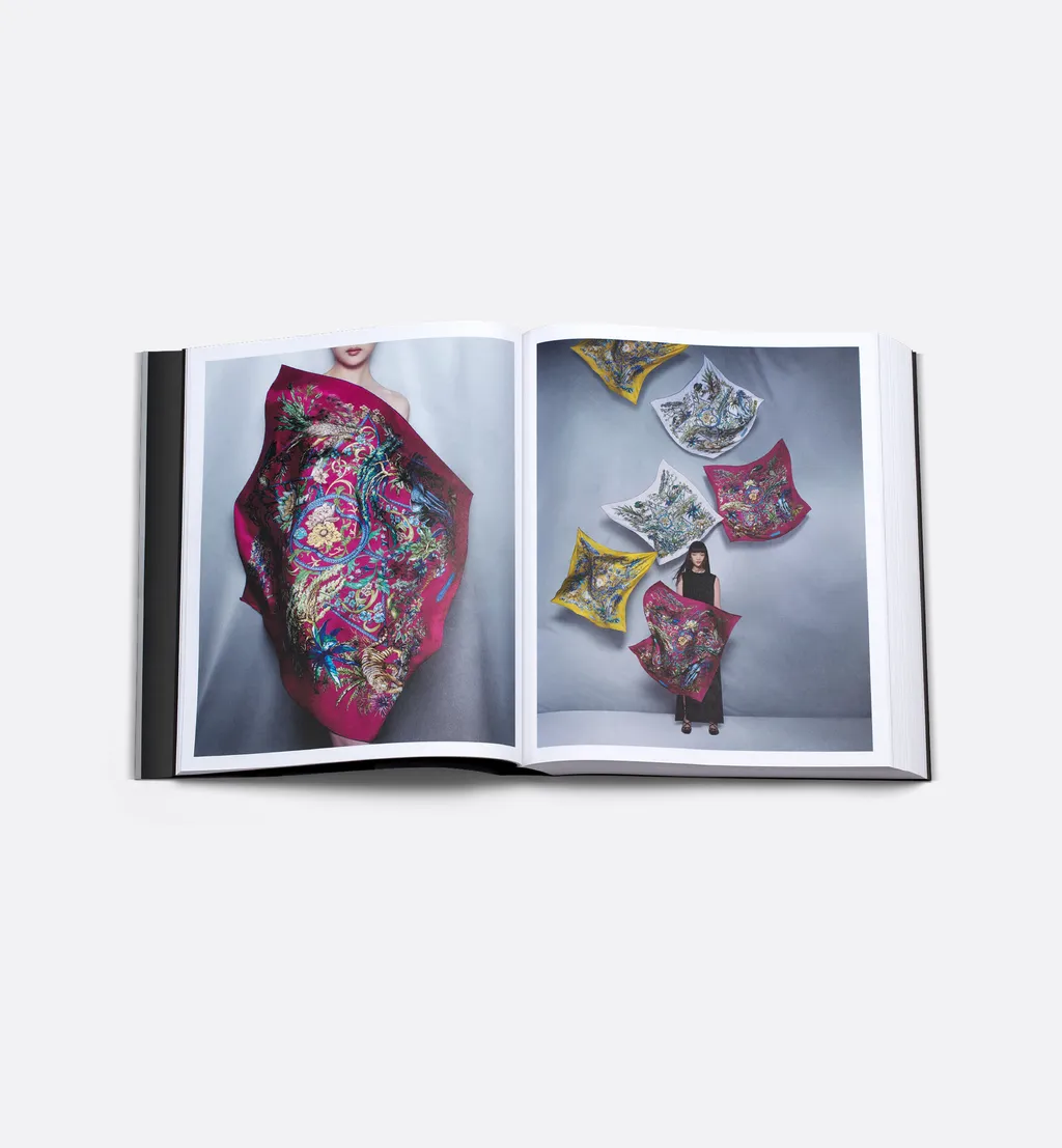 Book: Dior Scarves. Fashion Stories