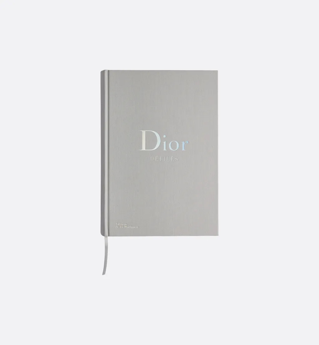Book: Dior DÉFilÉS