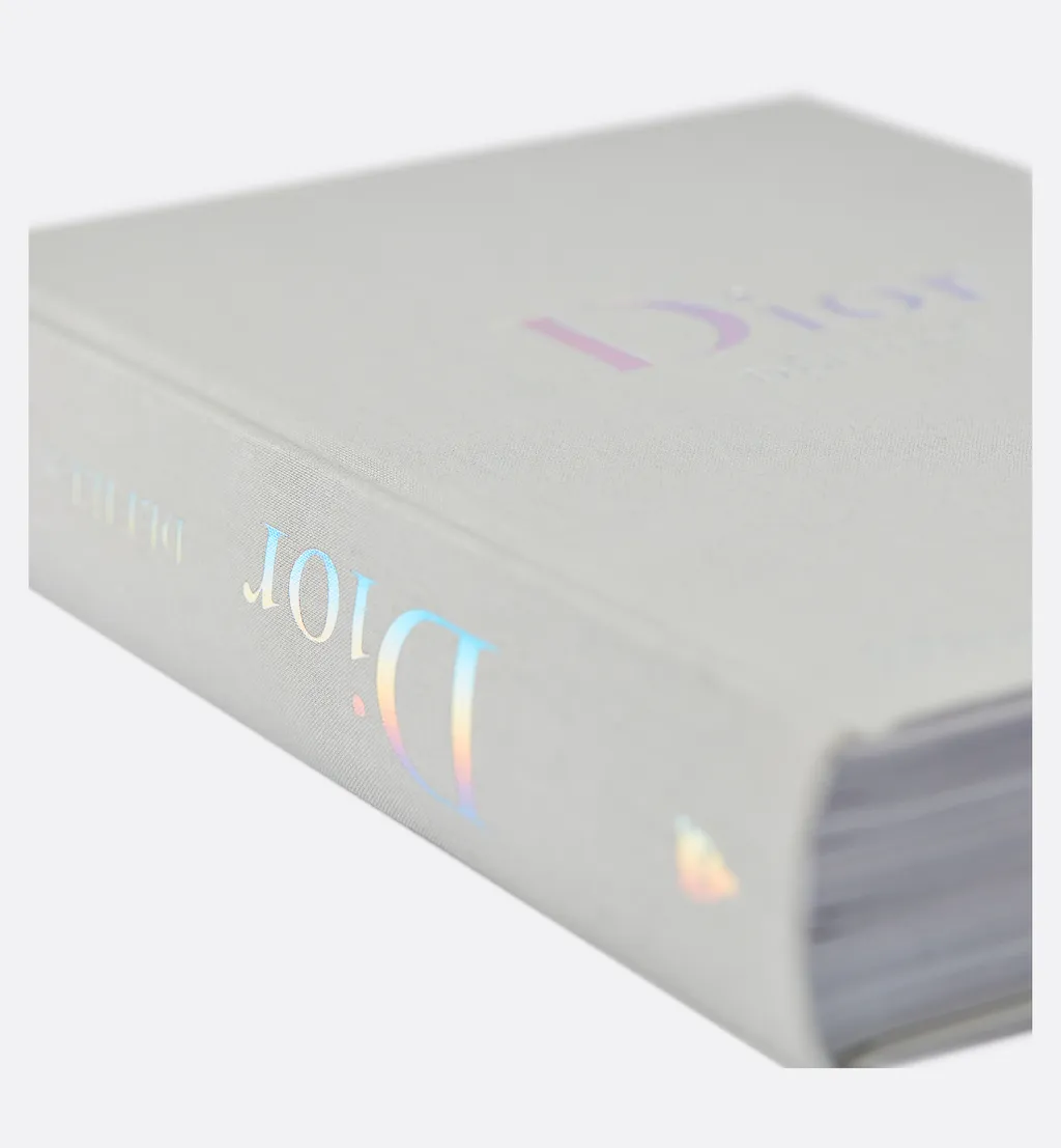 Book: Dior DÉFilÉS