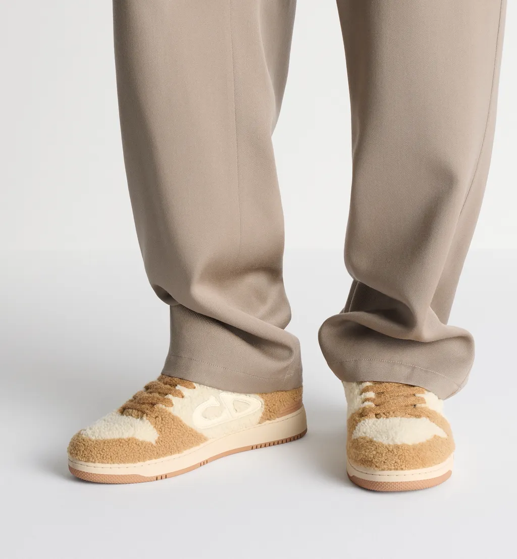 B57 Dribble Low-Top Sneaker – Limited And Numbered Edition