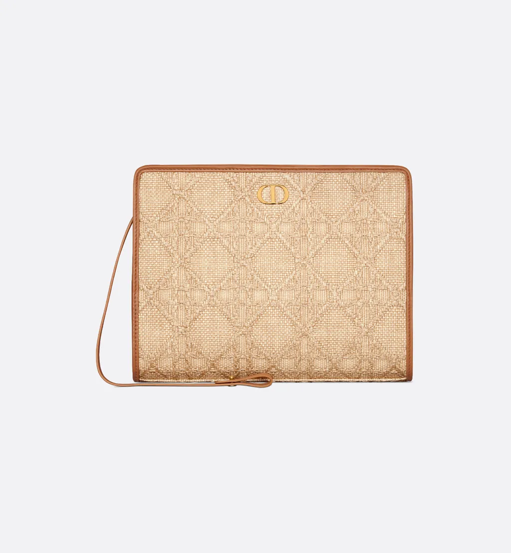 30 Montaigne Dea Pouch