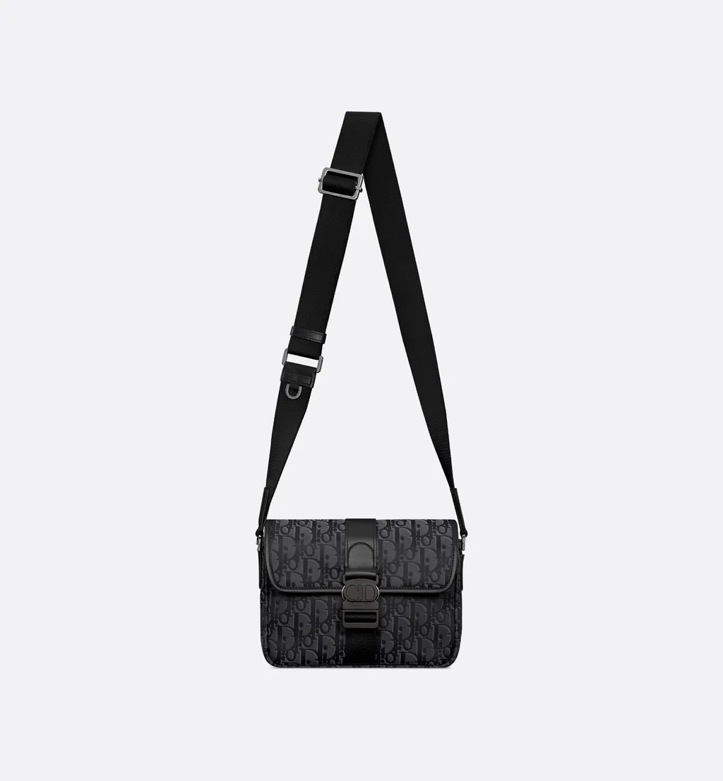 Dior Trek Messenger Bag With Flap