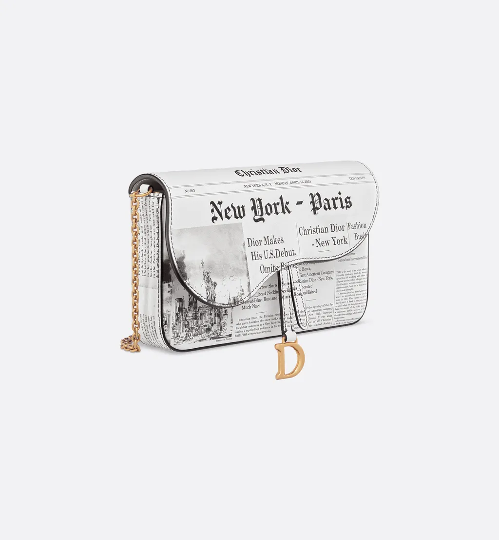 Medium Saddle Pouch With Chain