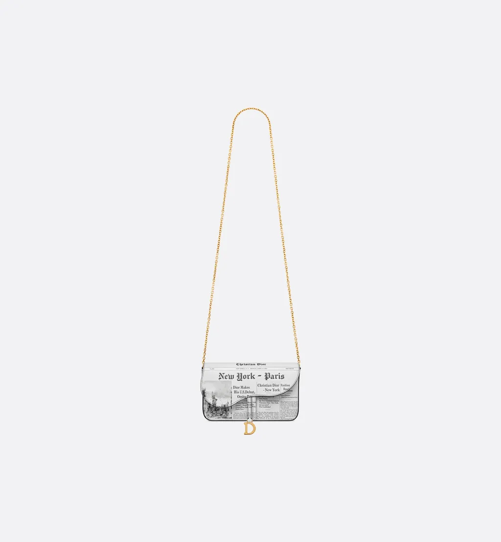 Medium Saddle Pouch With Chain