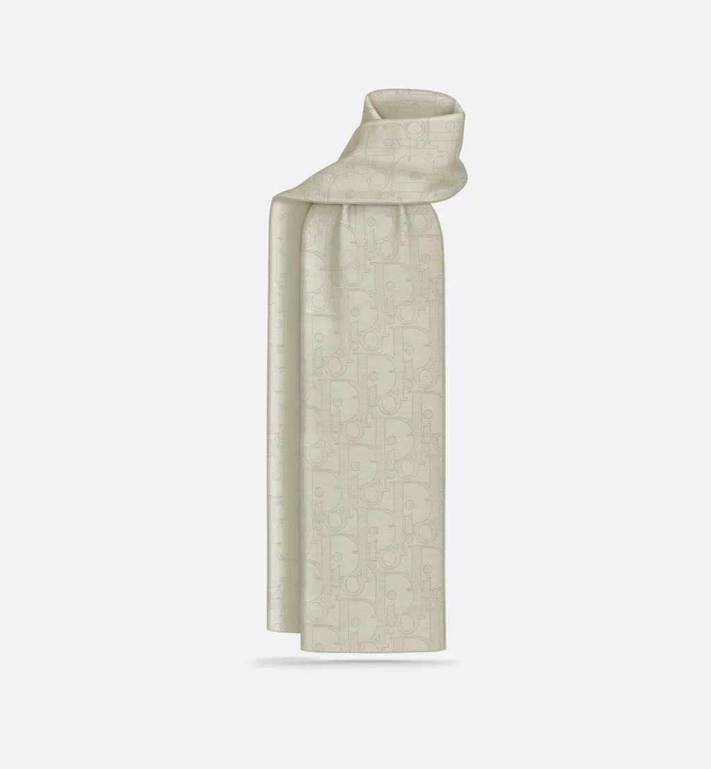 Dior Gravity Stole