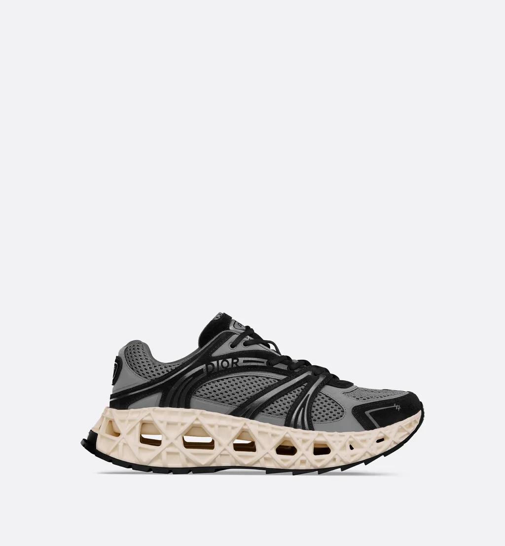 B35 Nxxt Sneaker