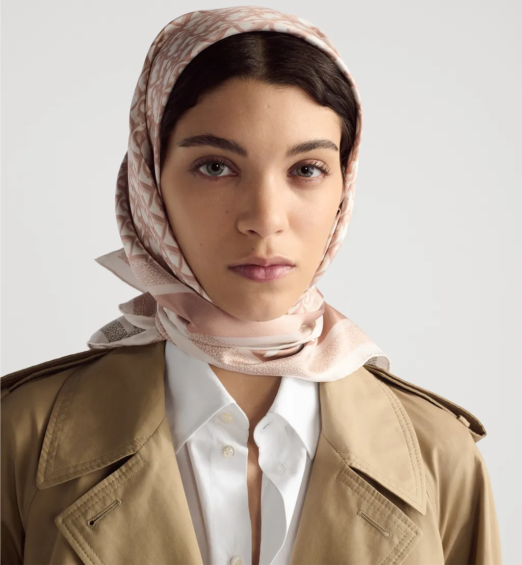 Dior Oblique Diortwin 90 Square Scarf