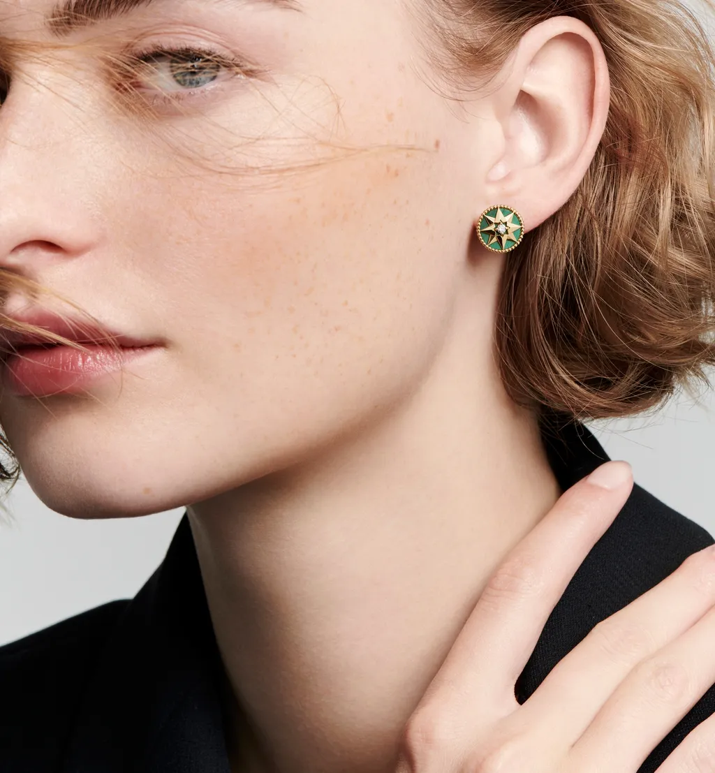 Rose Des Vents Single Earring