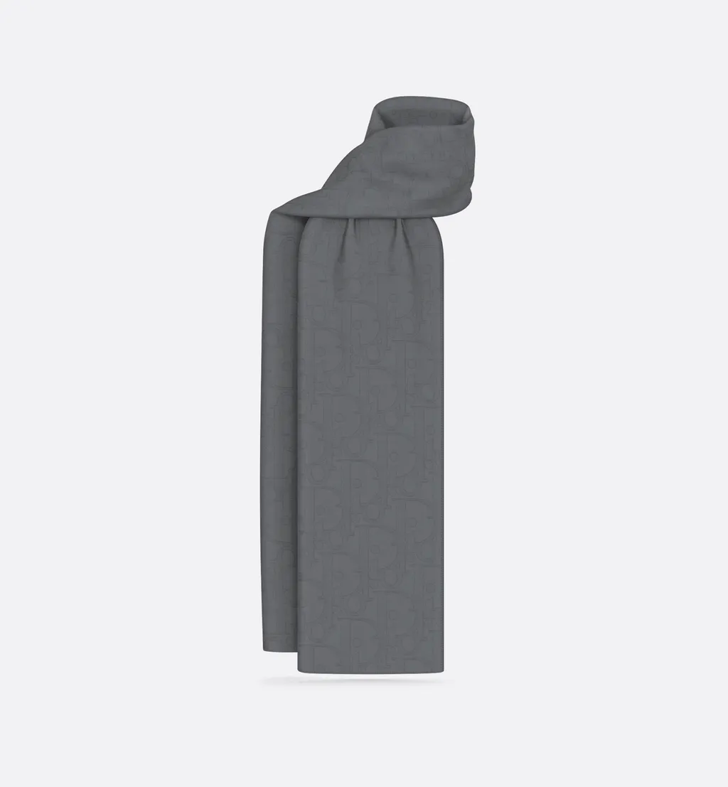 Dior Gravity Stole