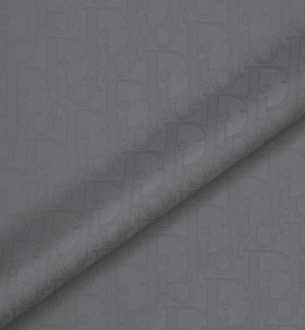 Dior Gravity Stole