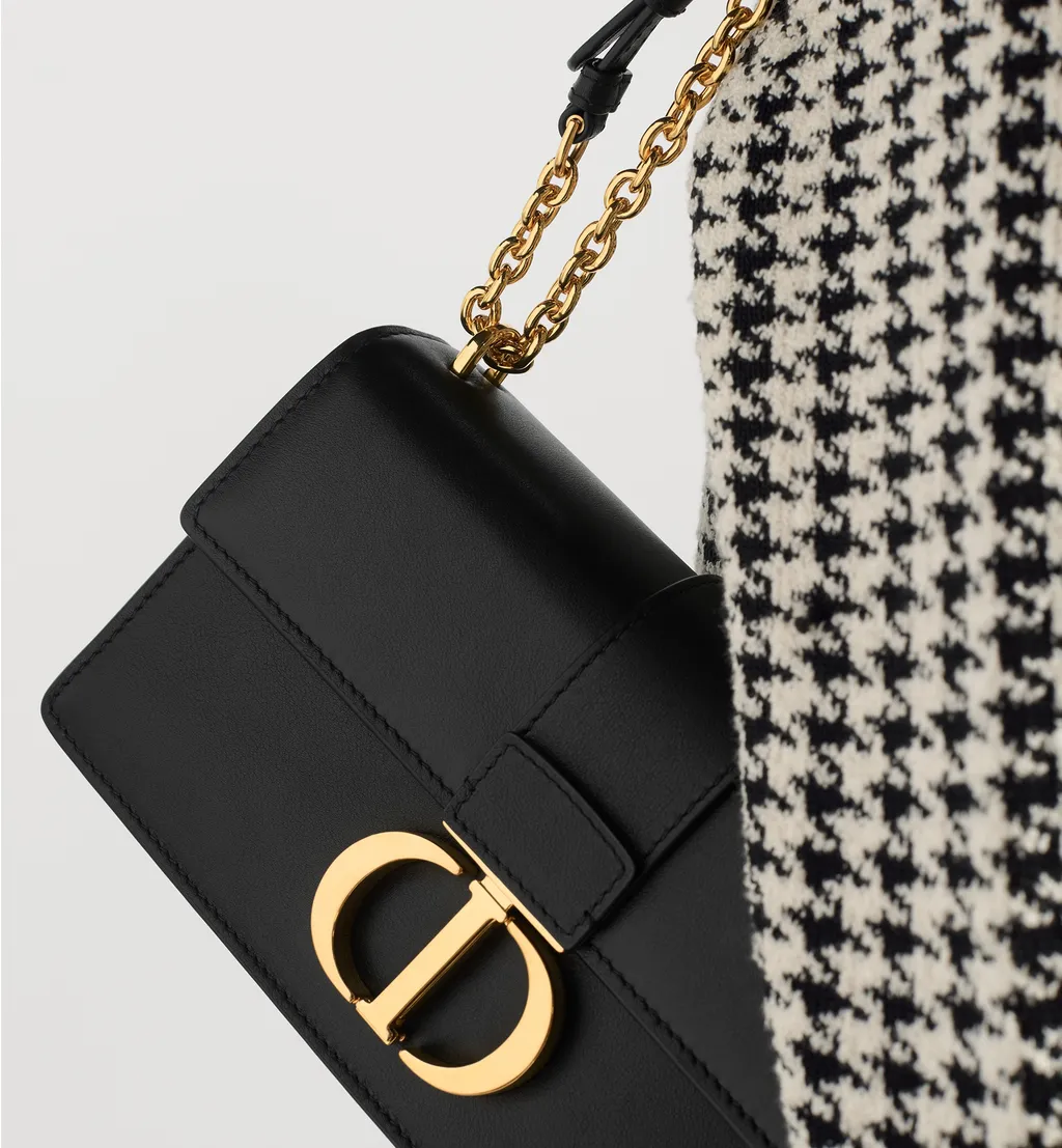 30 Montaigne East-West Bag With Chain