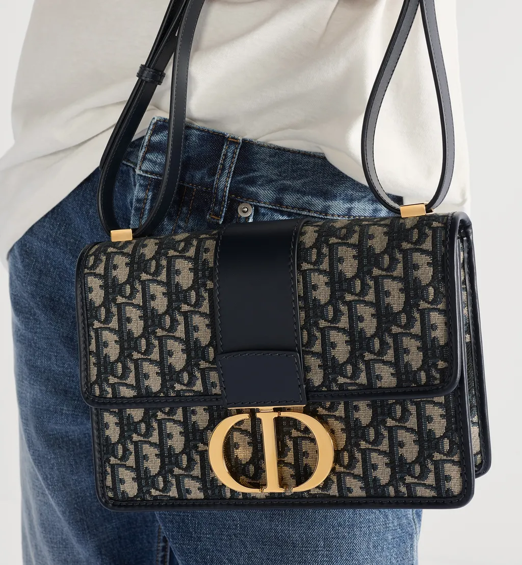30 Montaigne Bag
