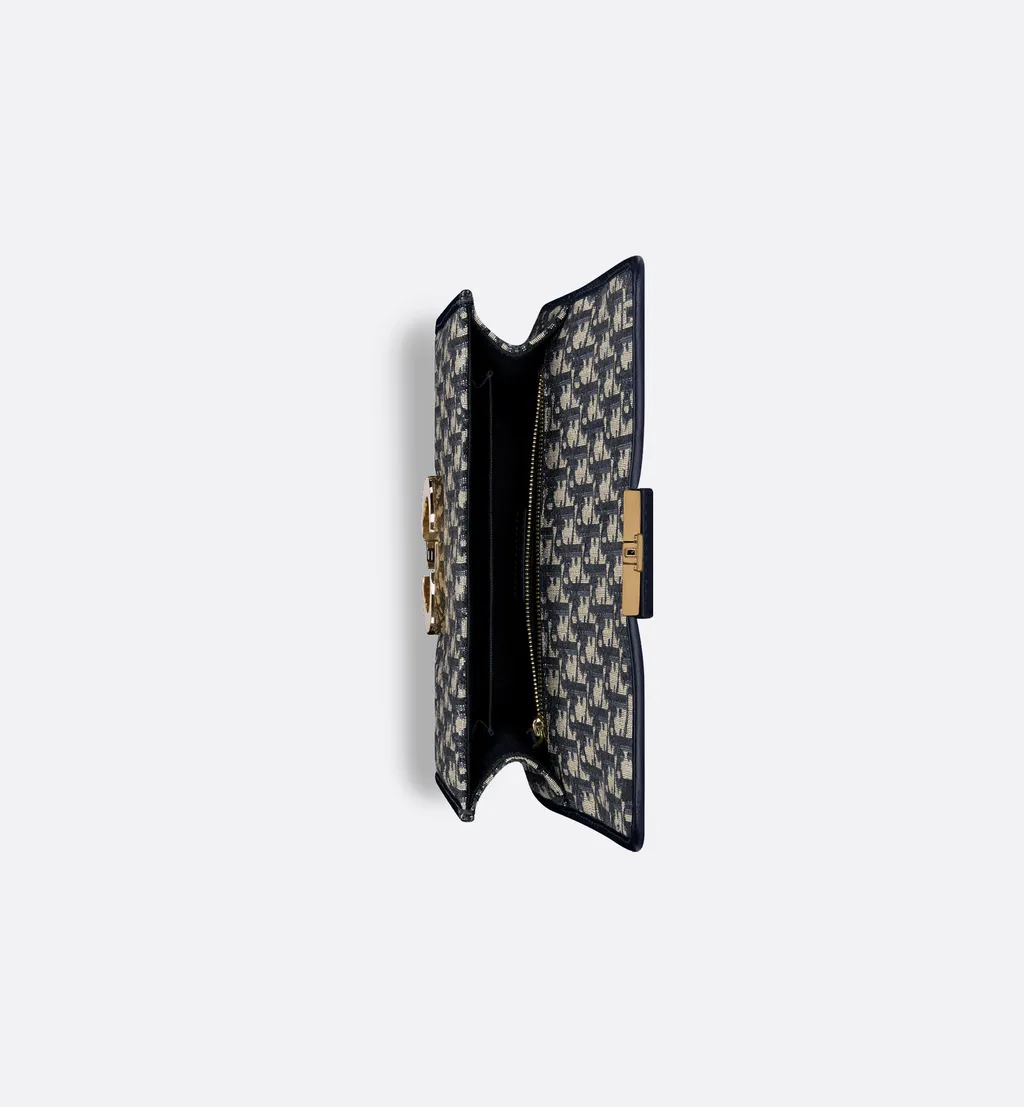 30 Montaigne Bag