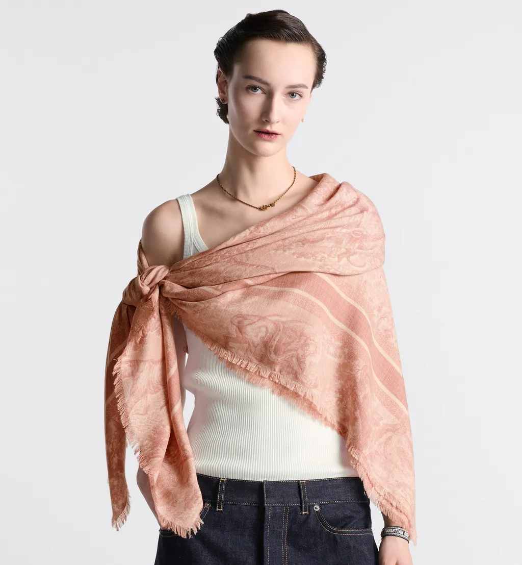 Toile De Jouy Sauvage Shawl