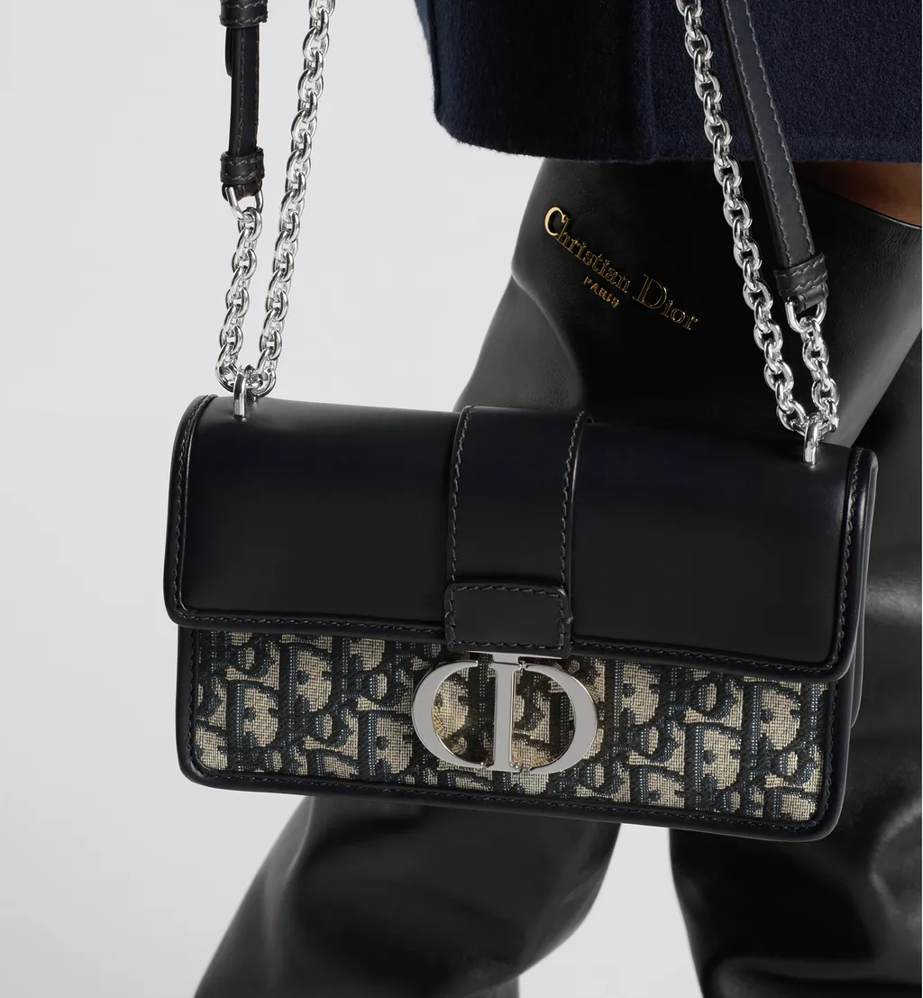 30 Montaigne East-West Bag With Chain