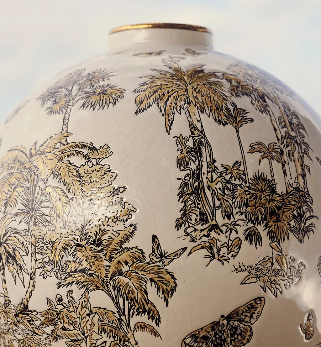 Large Round Vase