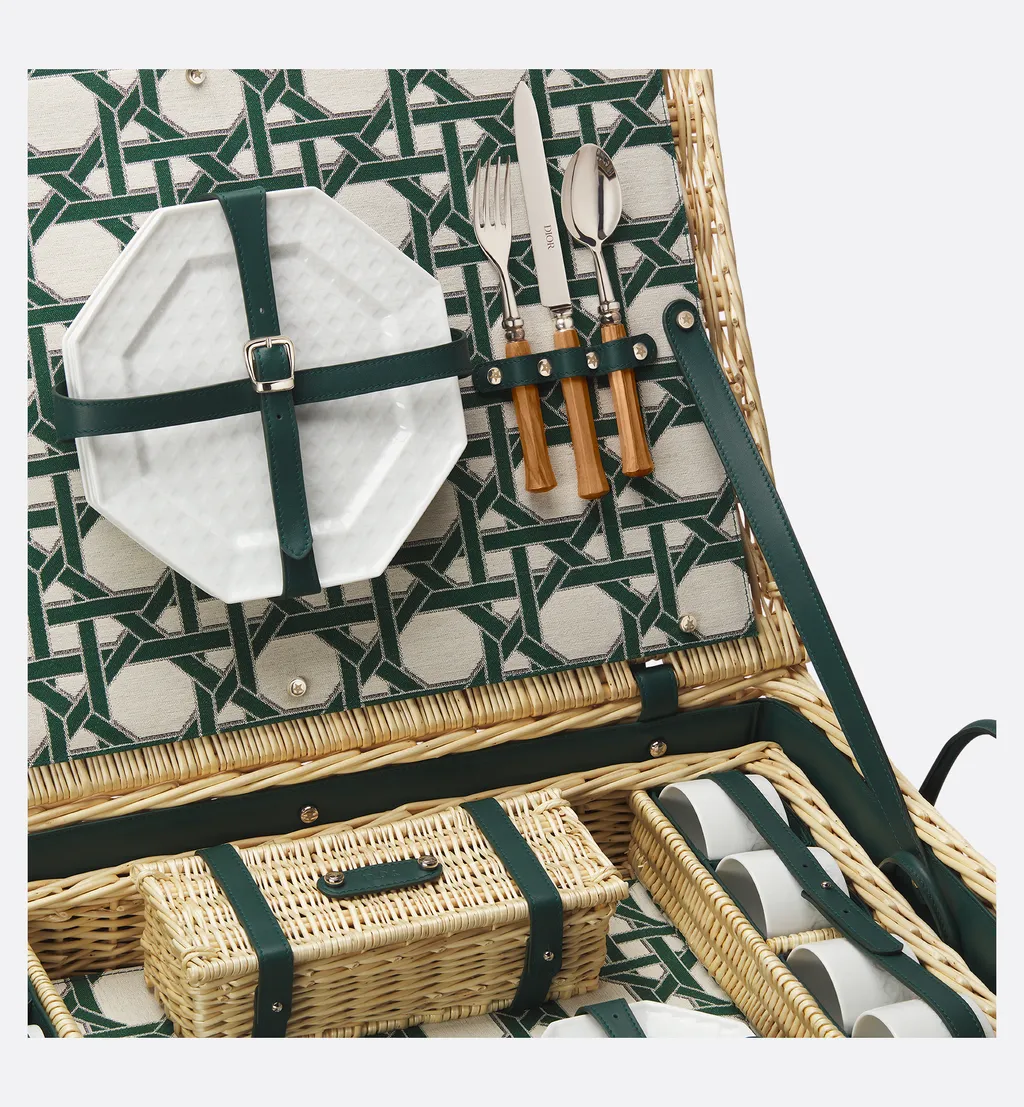 Miss Dior Picnic Basket For Four People
