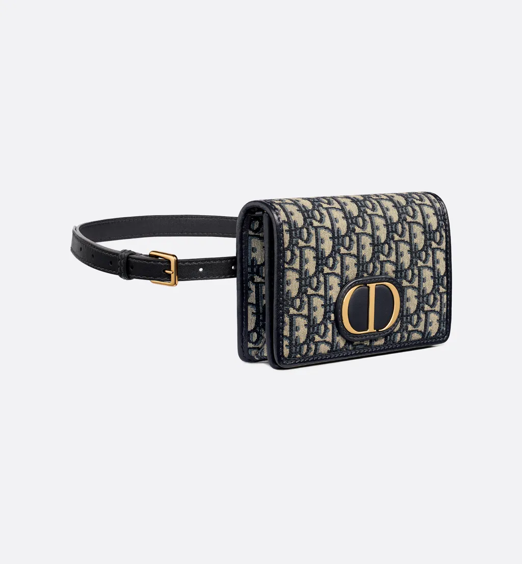 2-In-1 30 Montaigne Pouch