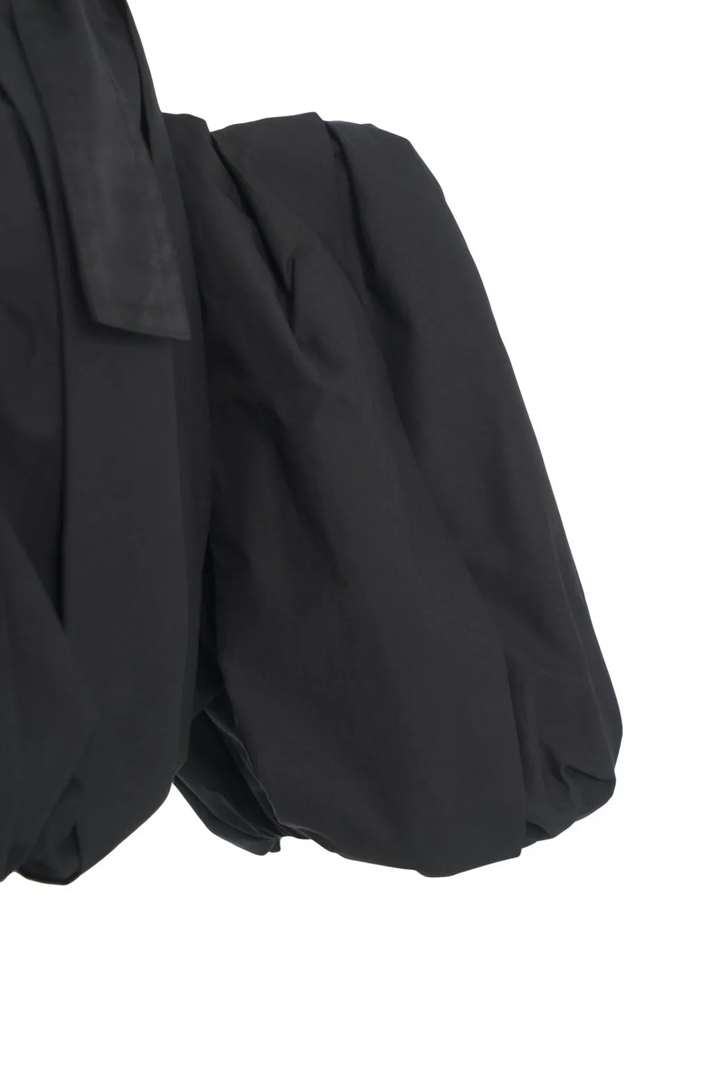 Pinko Sleeveless Cropped Top