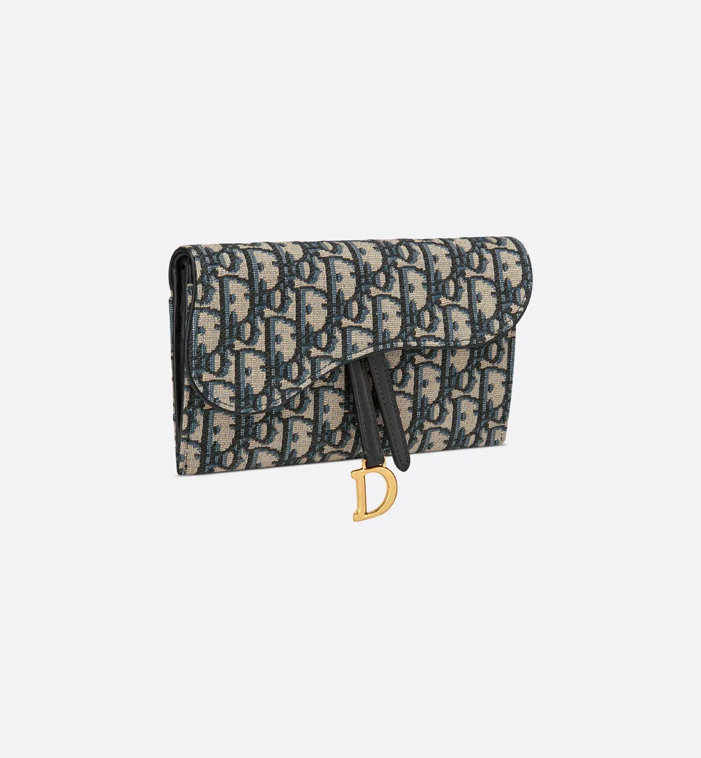 Small Saddle Pouch With Chain