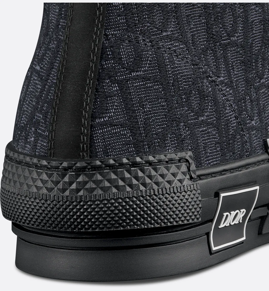 B23 League High-Top Sneaker