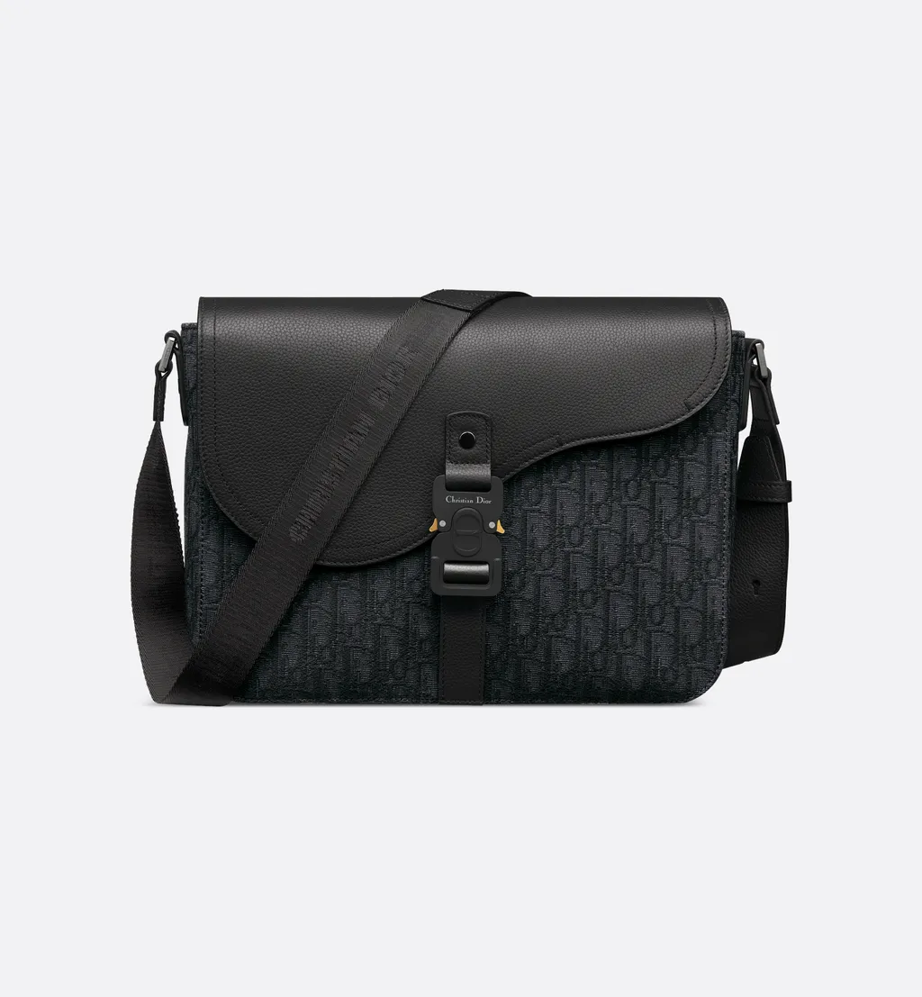 Medium Saddle Messenger Bag With Flap