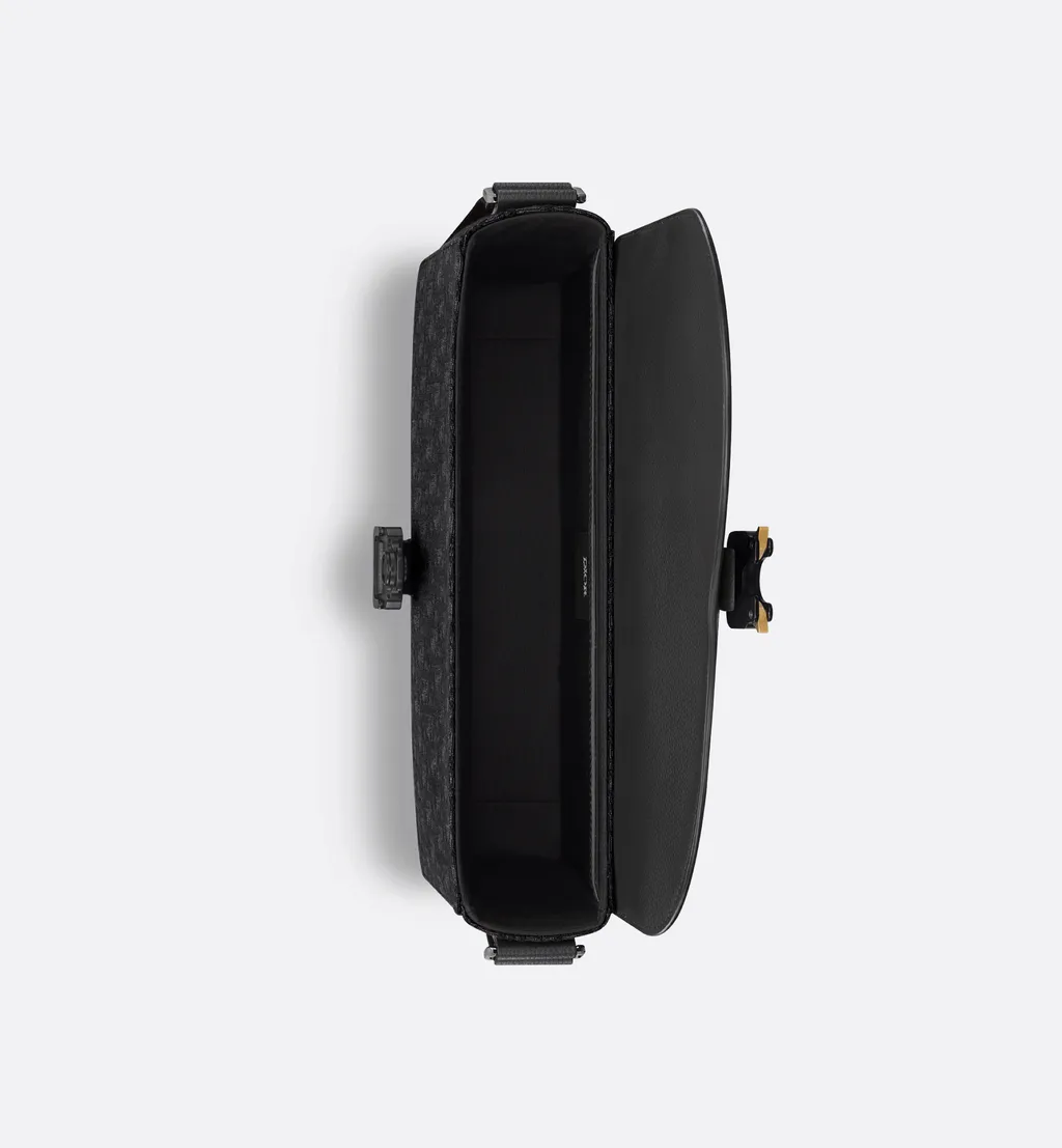 Medium Saddle Messenger Bag With Flap