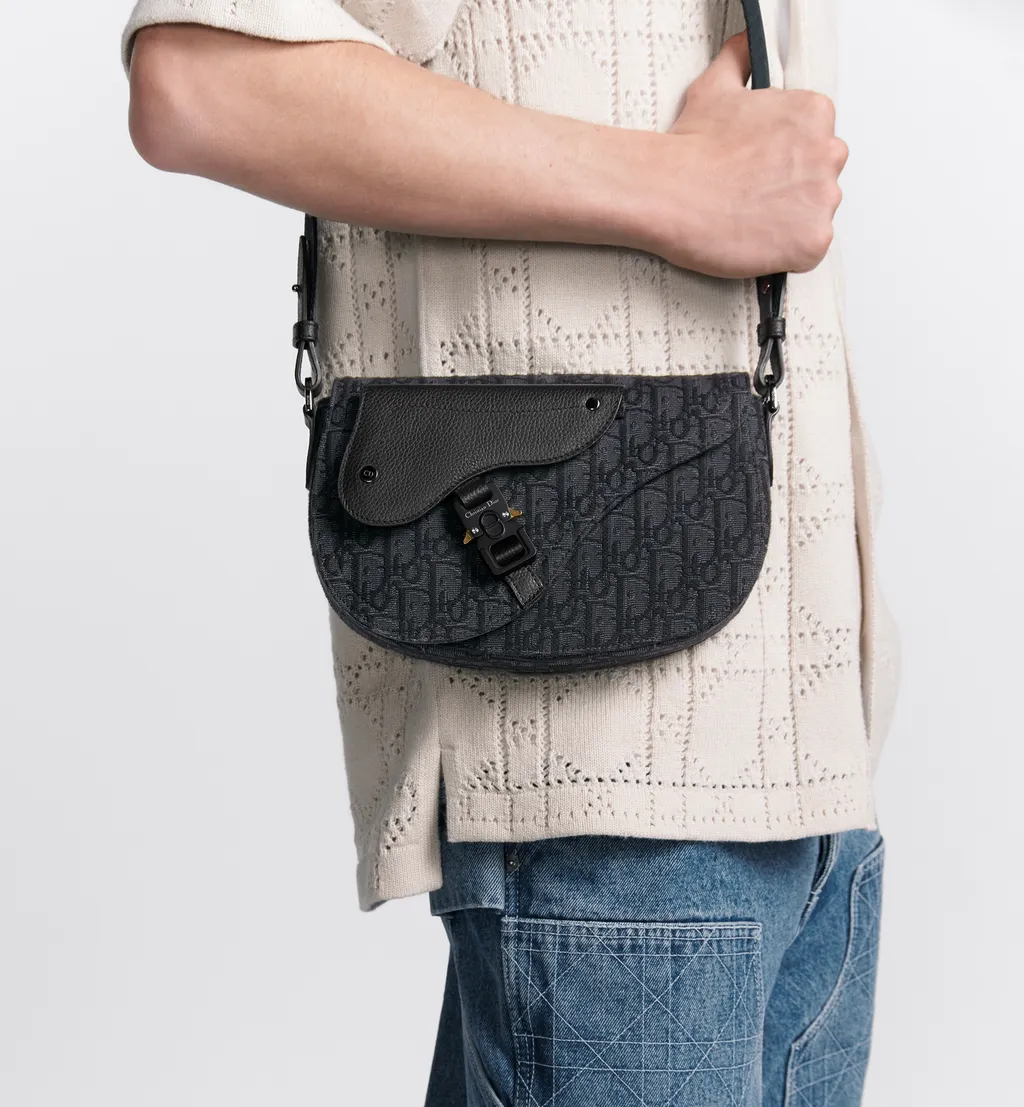 Saddle Messenger Bag