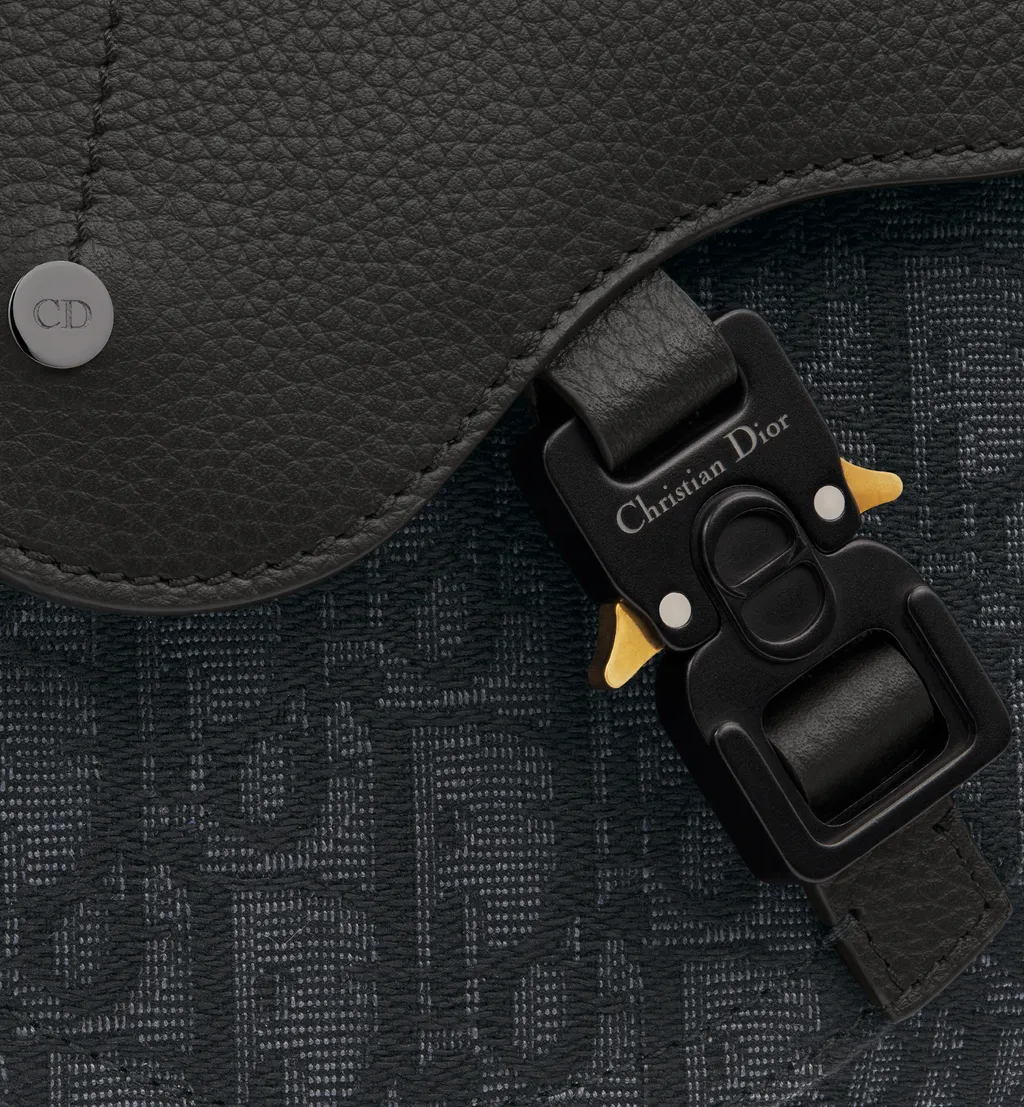 Saddle Messenger Bag