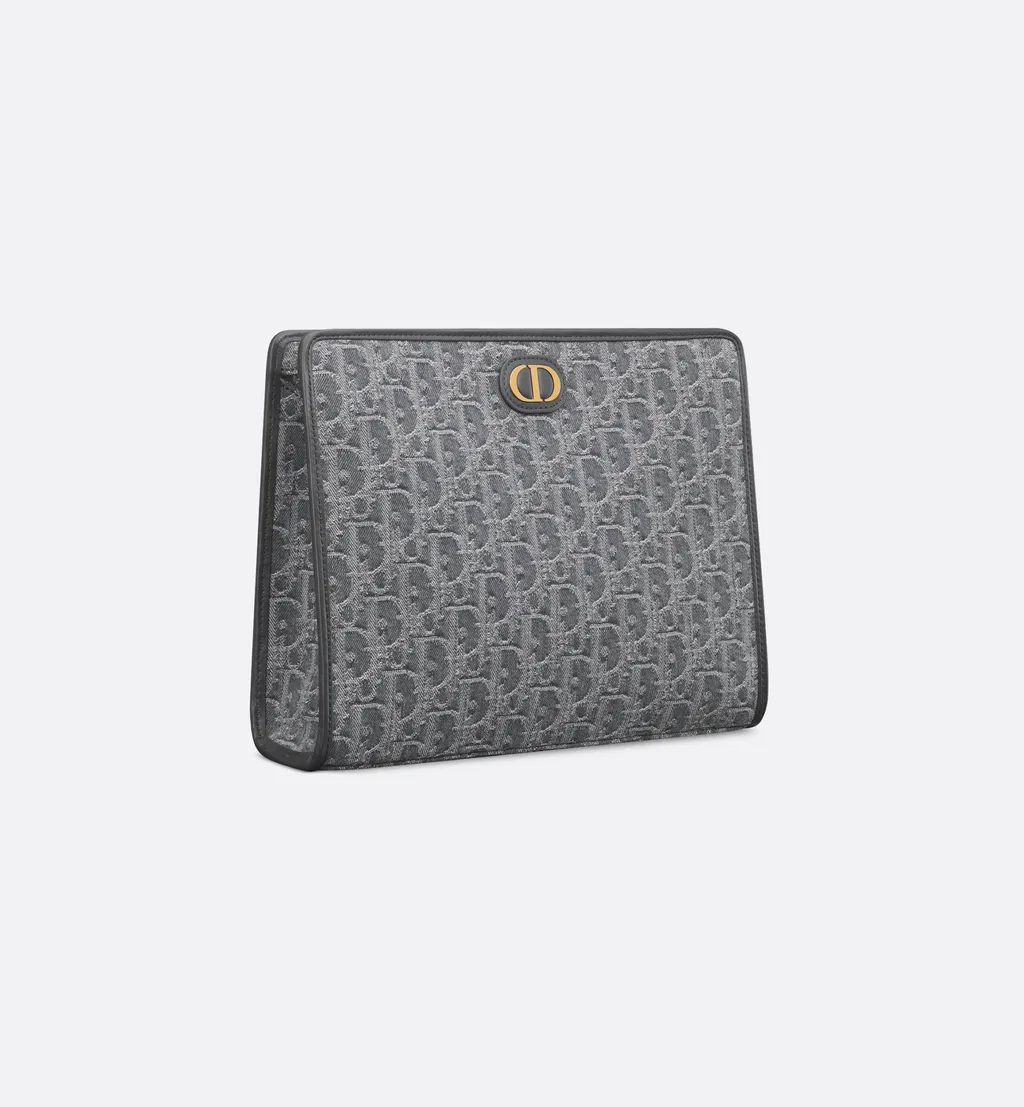 30 Montaigne Dea Pouch