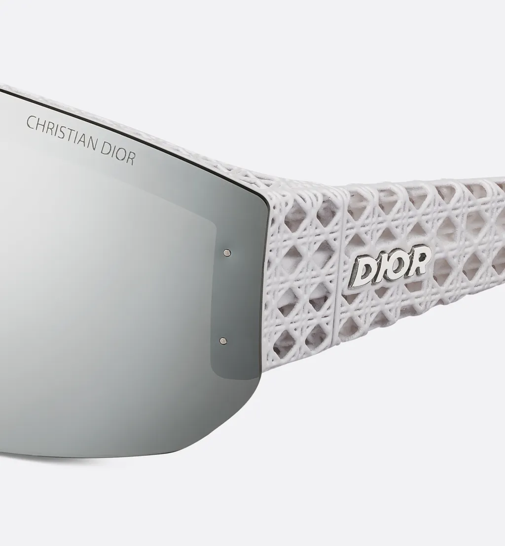 Dior3D M2U
