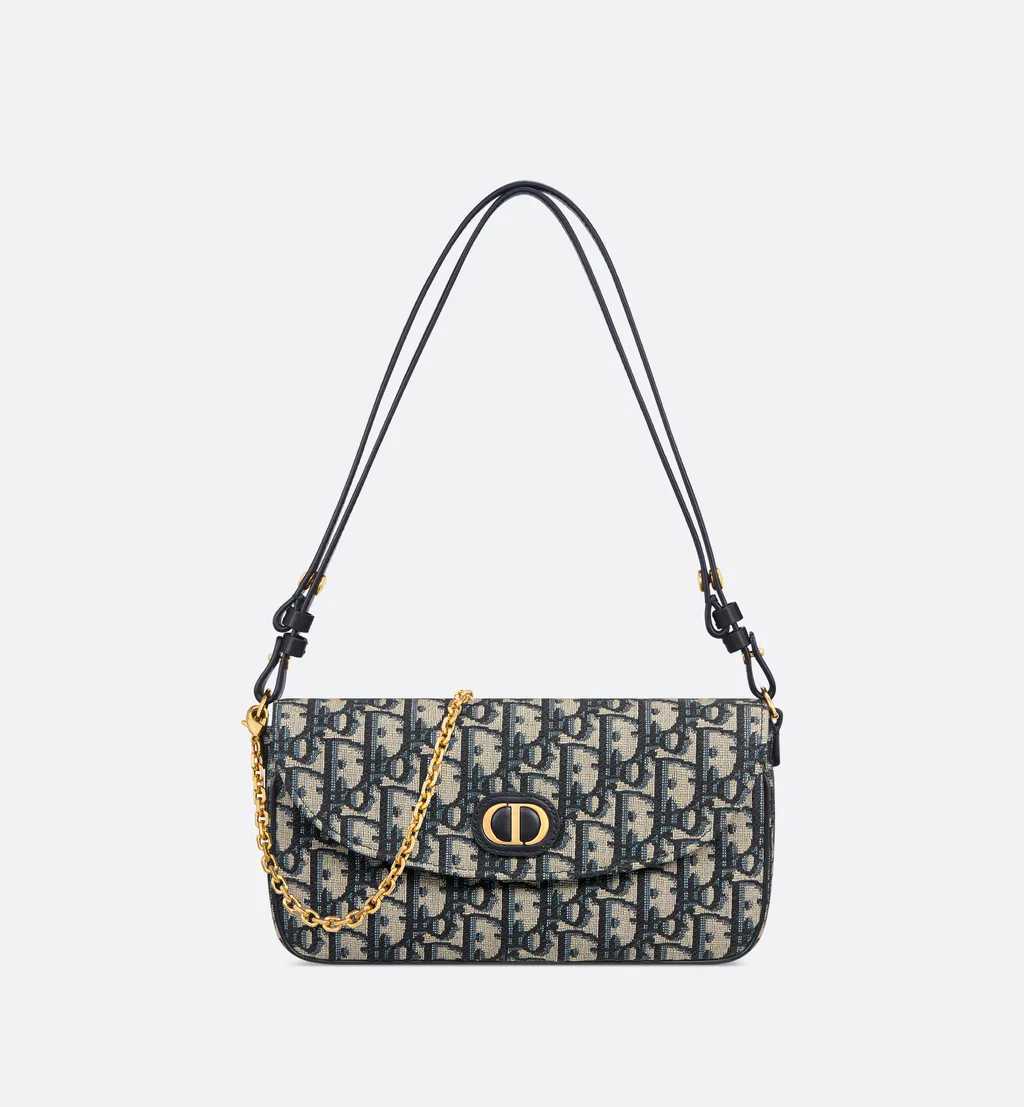 30 Montaigne D-Vine Pouch With Chain