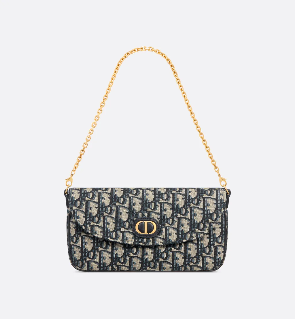 30 Montaigne D-Vine Pouch With Chain