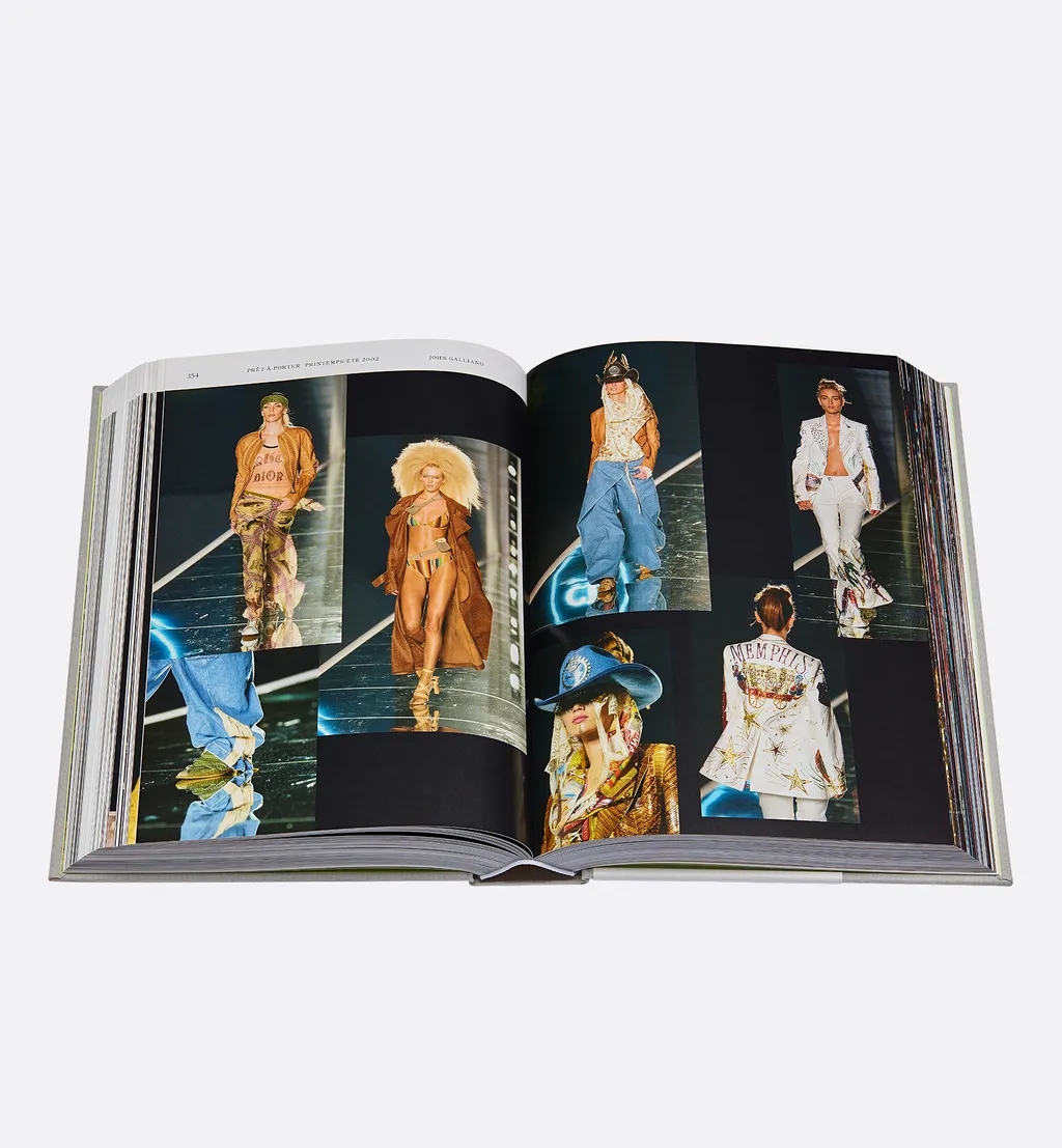 Book: Dior Catwalk