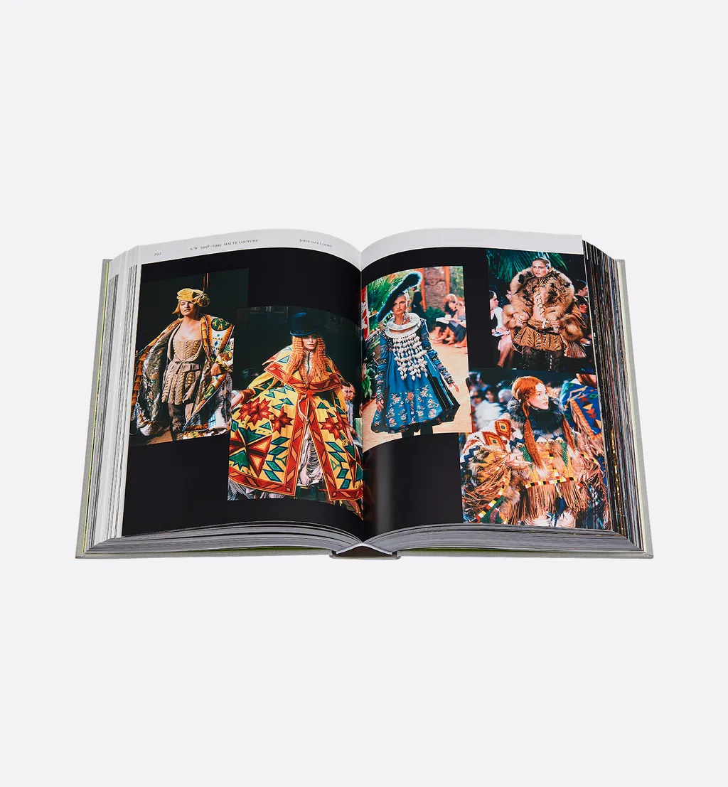 Book: Dior Catwalk