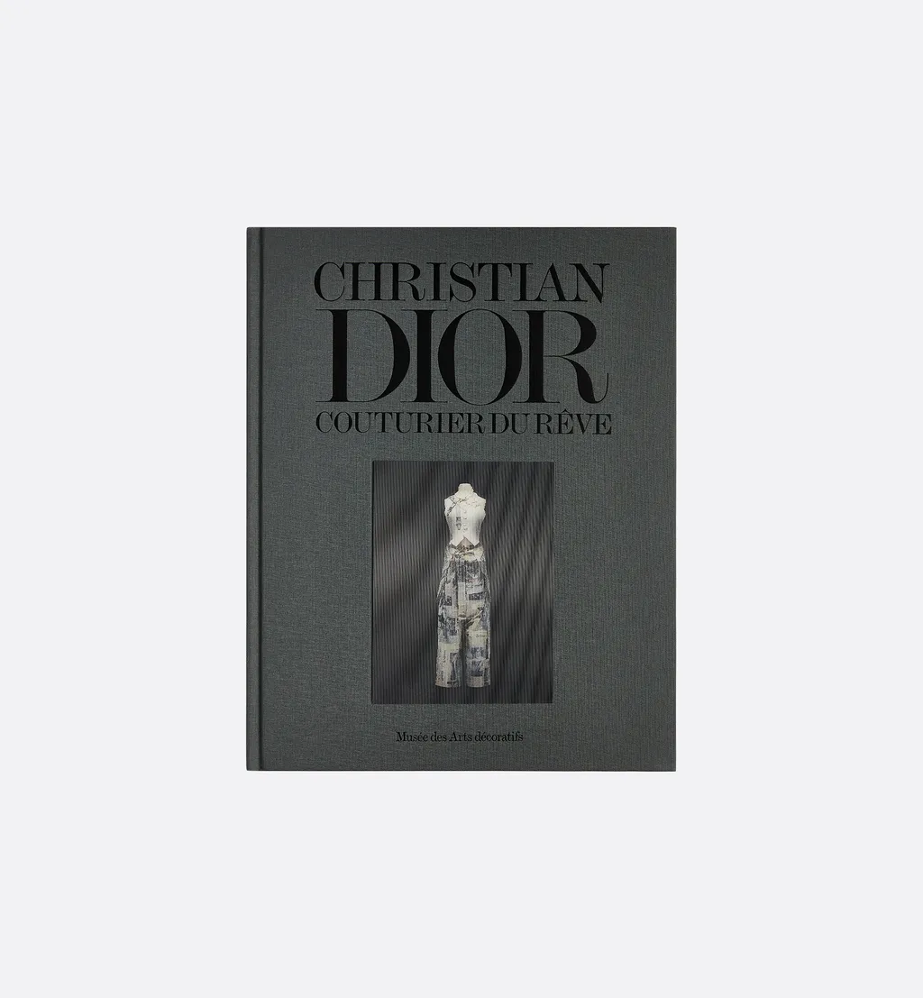 Book: Christian Dior – Couturier Du RÊVe