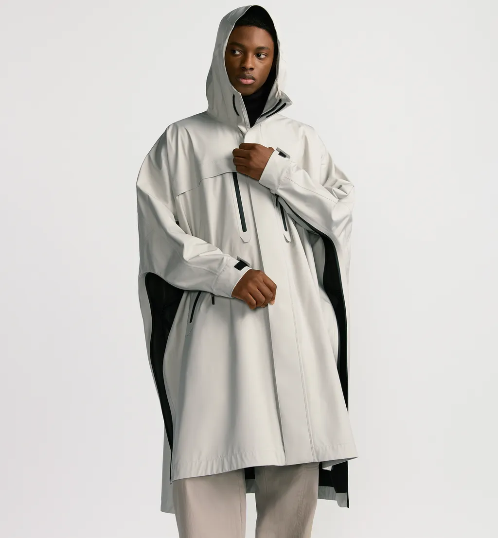 Dior Mountain Cape