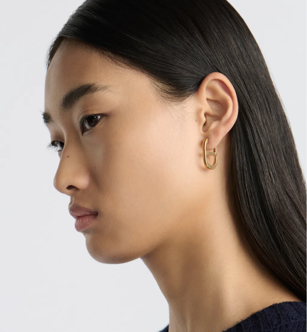 30 Montaigne Earrings