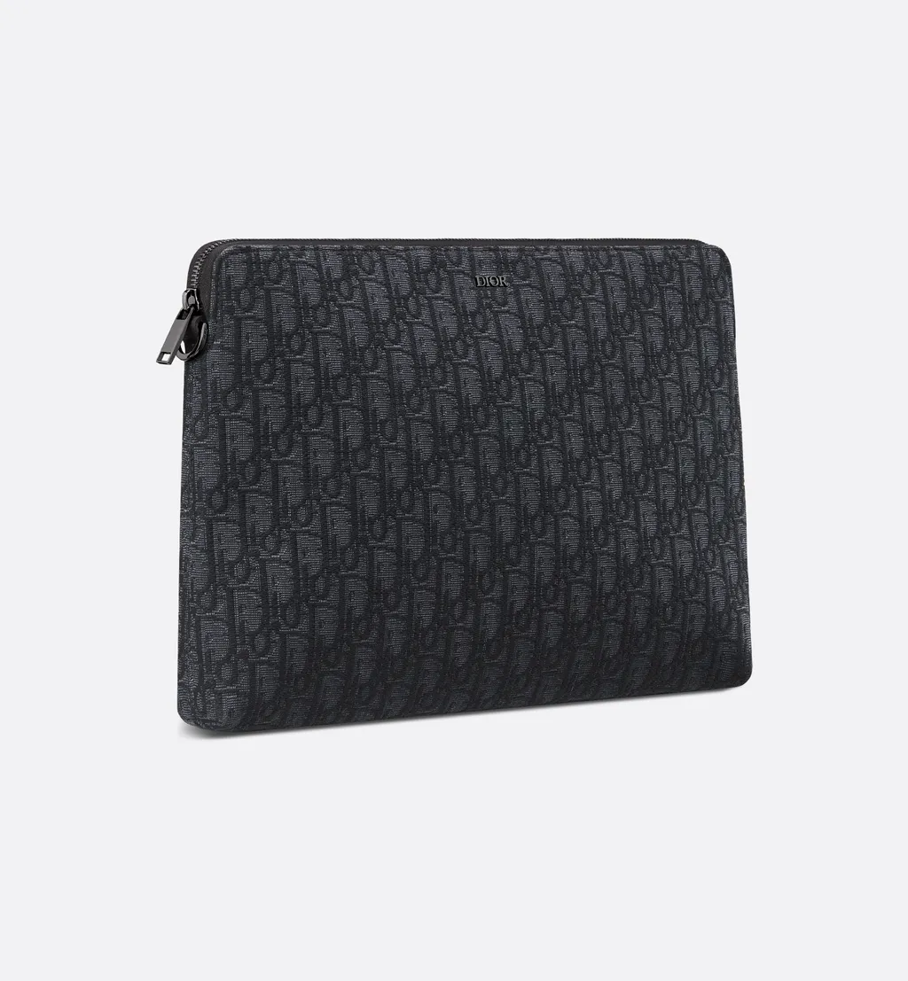 A4 Zipped Pouch