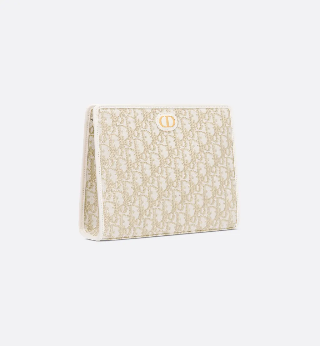 30 Montaigne Dea Pouch