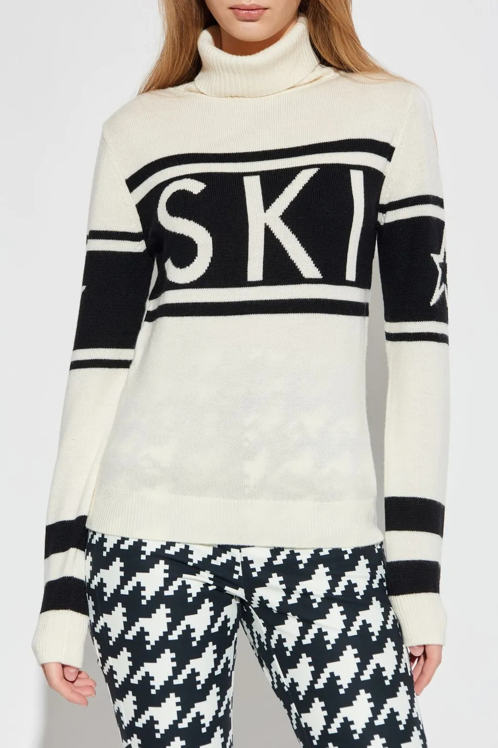 Perfect Moment Schild Turtleneck Sweater
