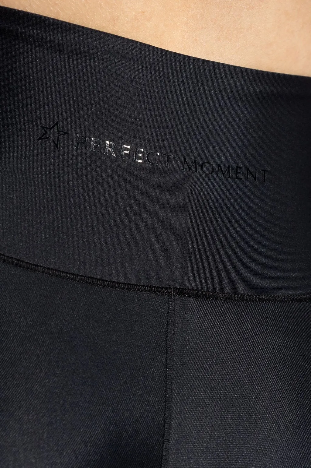 Perfect Moment Seamless Thermal Leggings