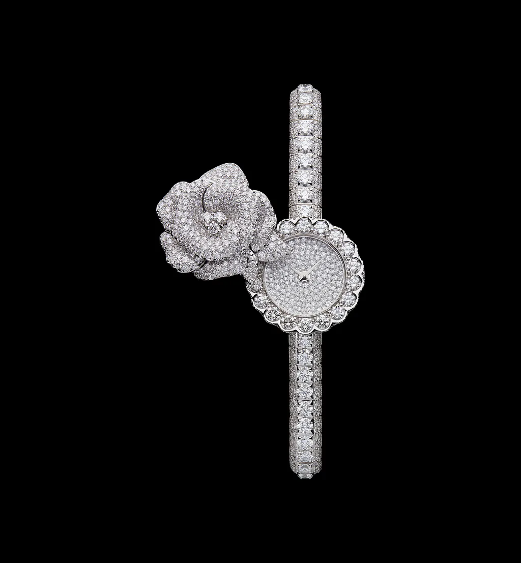 La D De Dior PrÉCieuse à Secret Rose