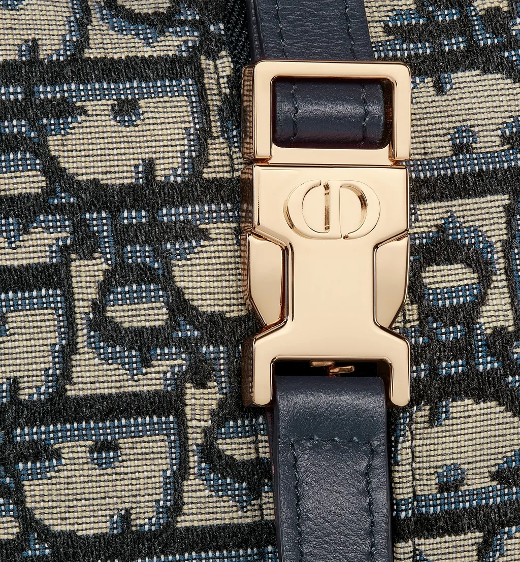 Medium Diortravel Nomad Pouch