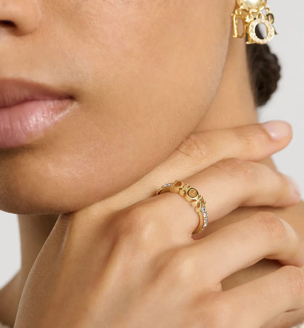 Dioevolution Ring