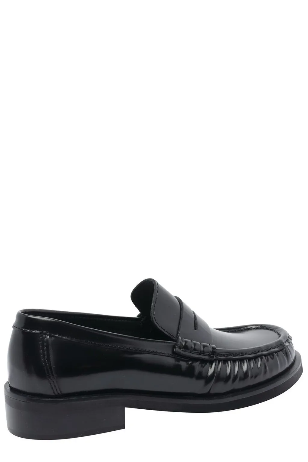 Poeve Leona Round Toe Flat Shoes